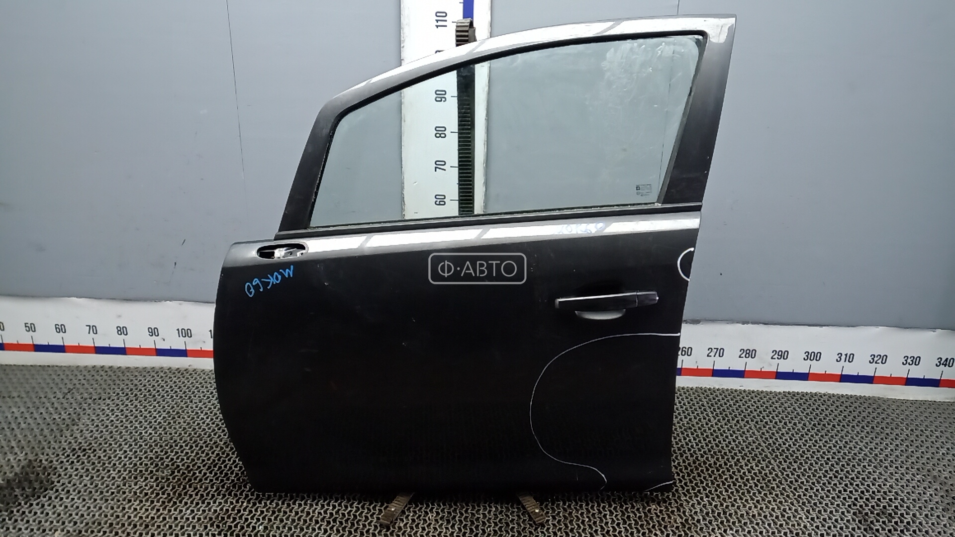 Дверь передняя левая