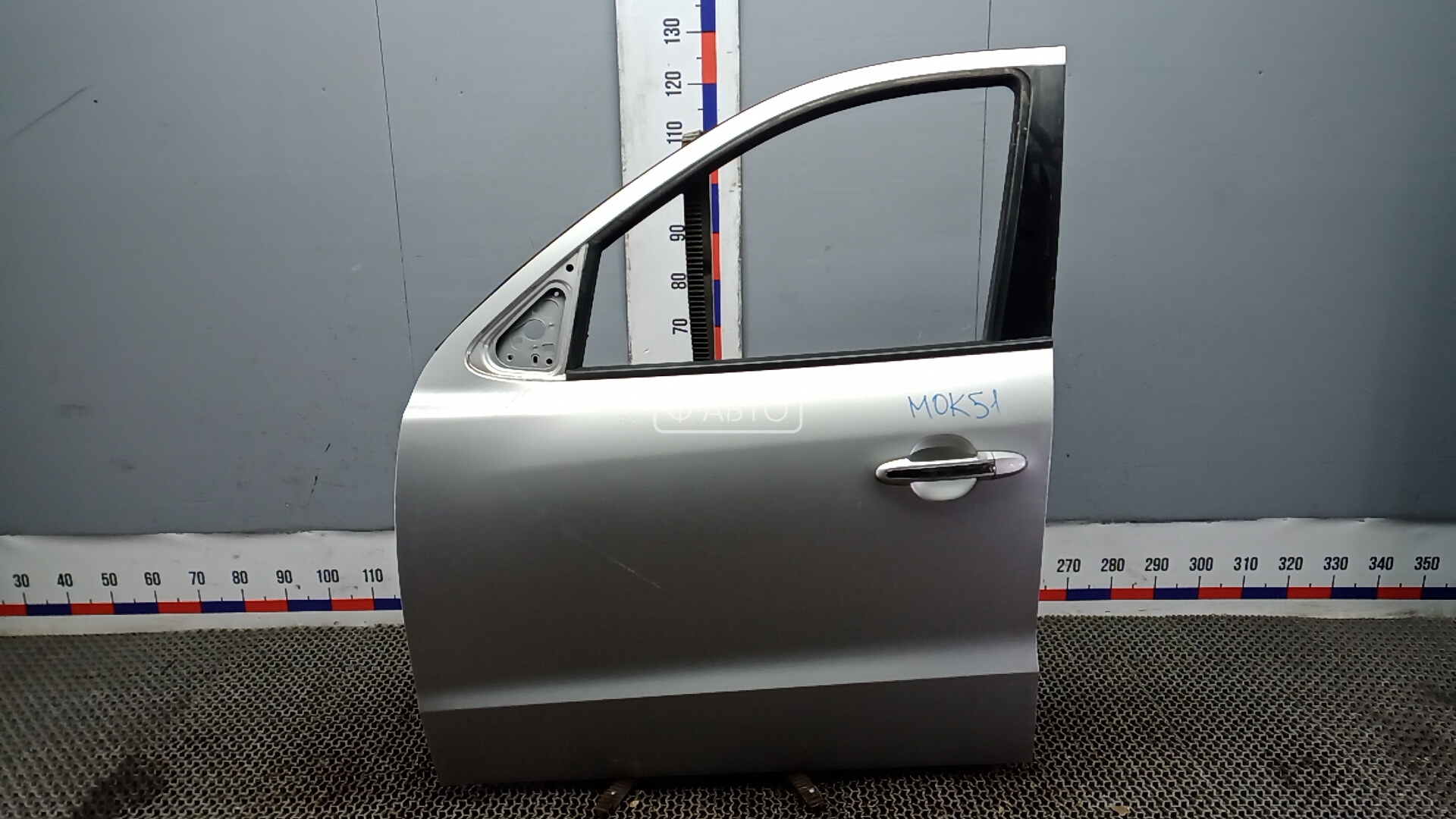 Дверь передняя левая