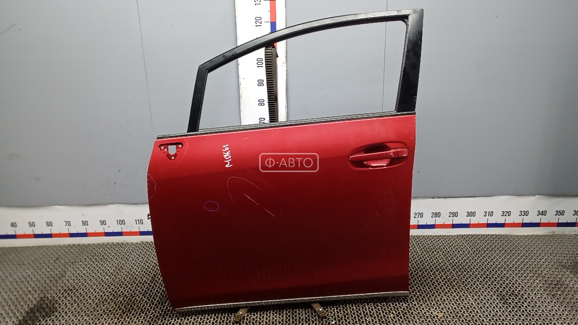 Дверь передняя левая