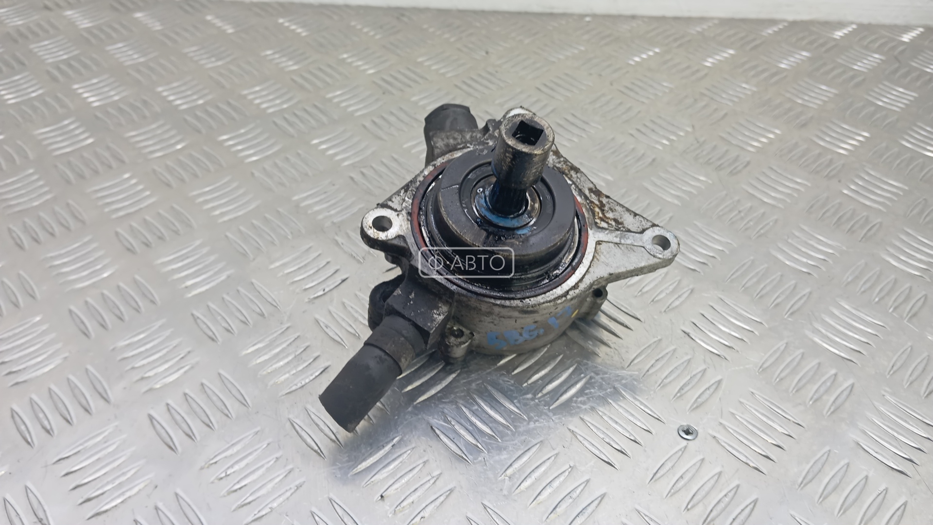 Насос вакуумный