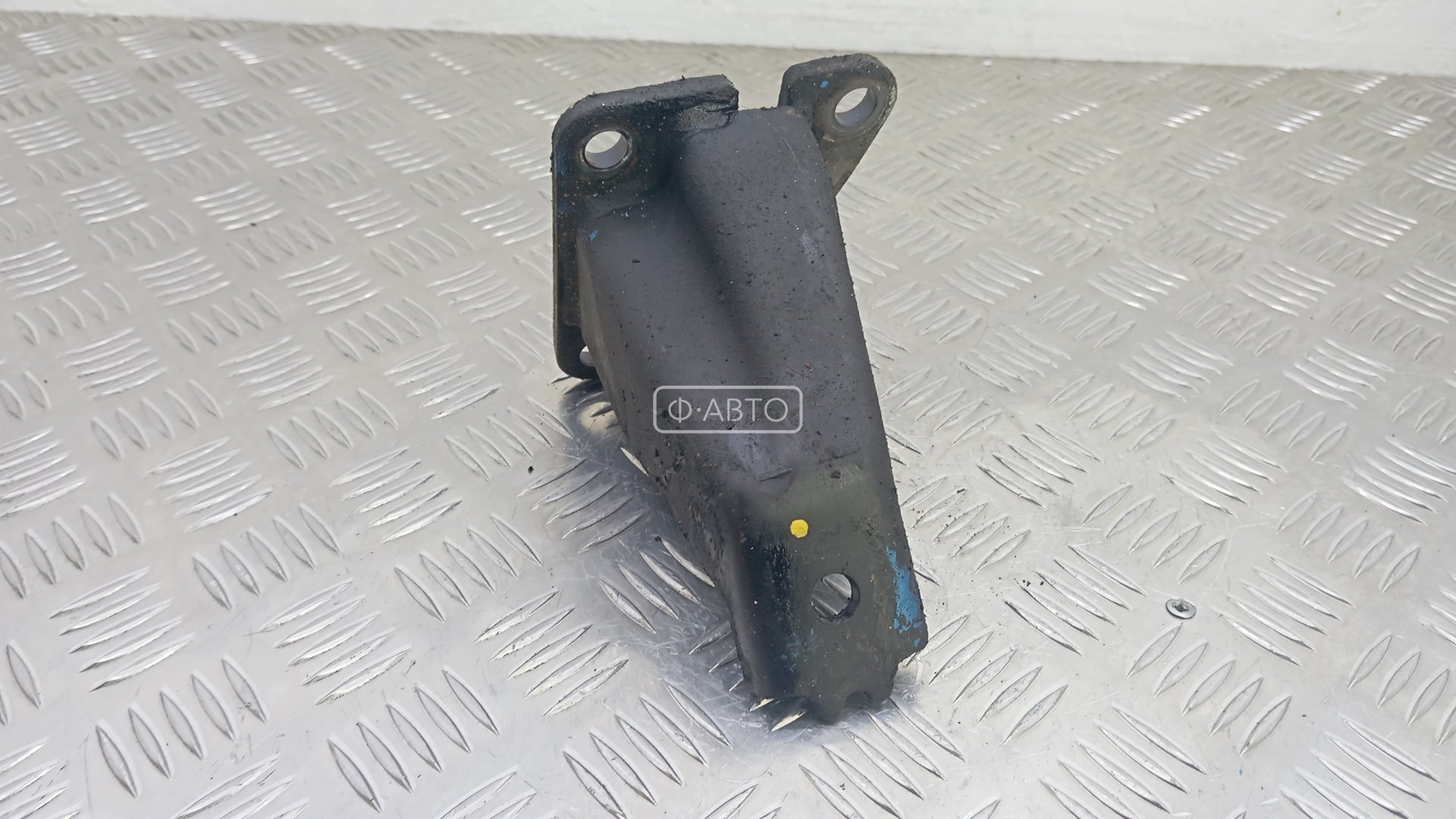 Кронштейн двигателя дизельный