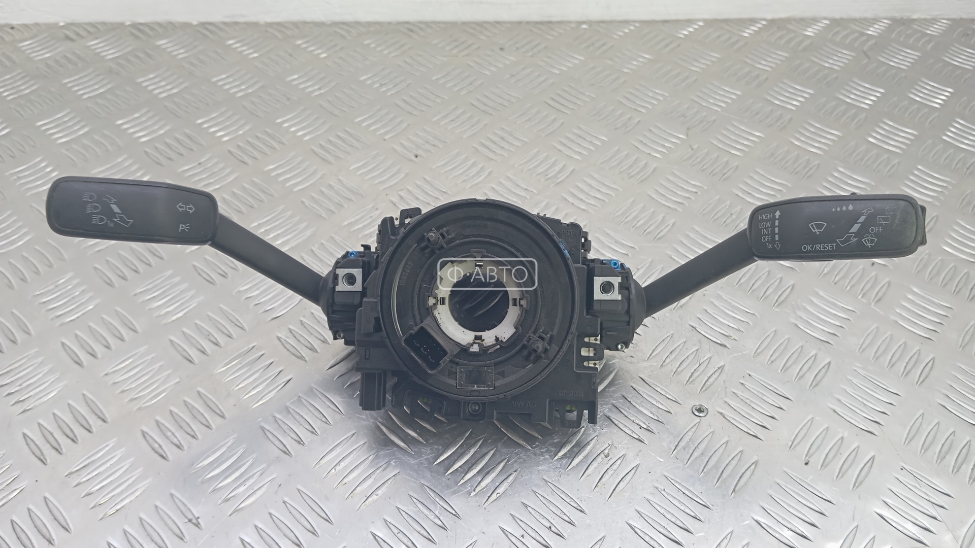 Переключатель поворотов и дворников (стрекоза)