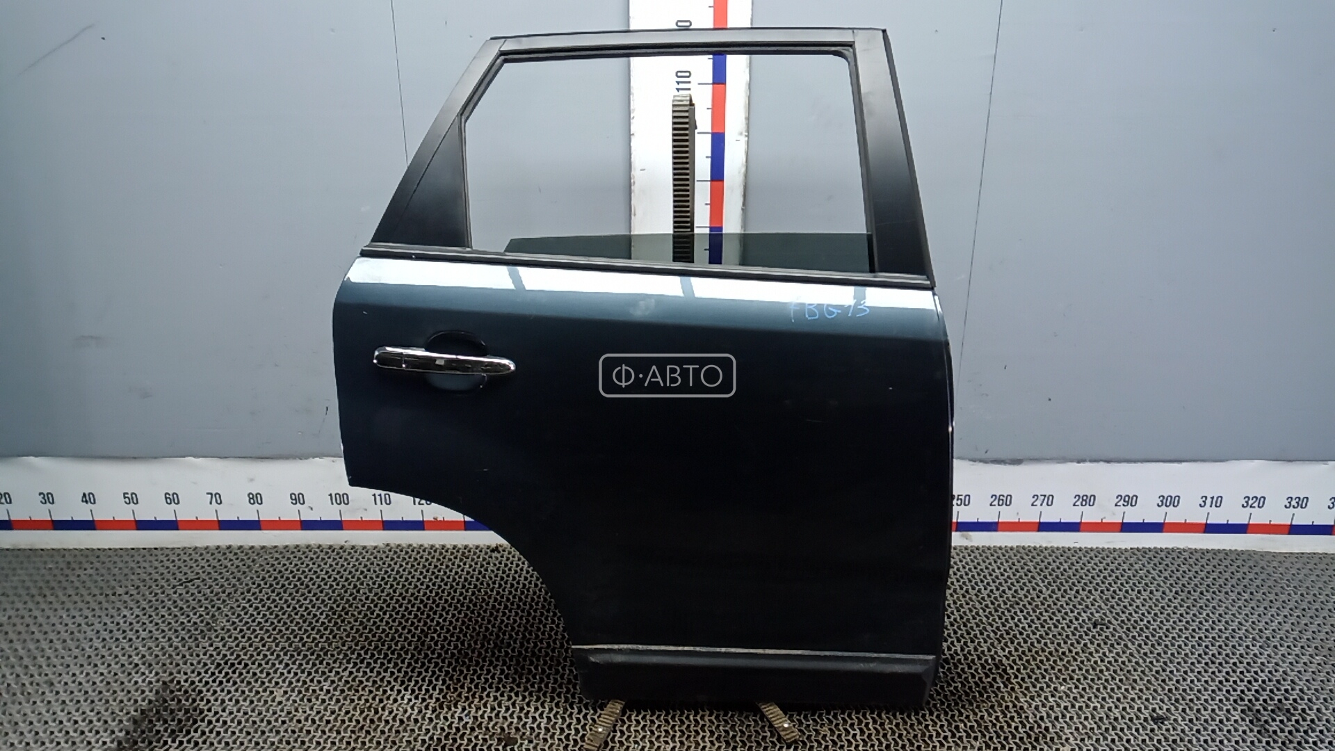 Дверь задняя правая