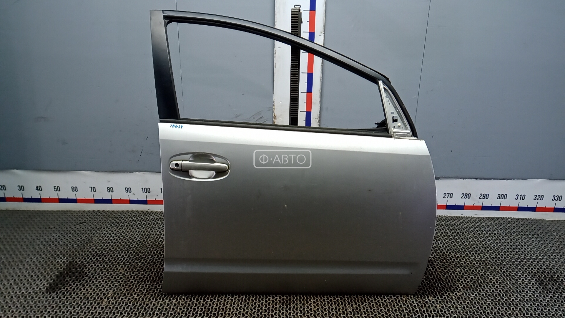 Дверь передняя правая