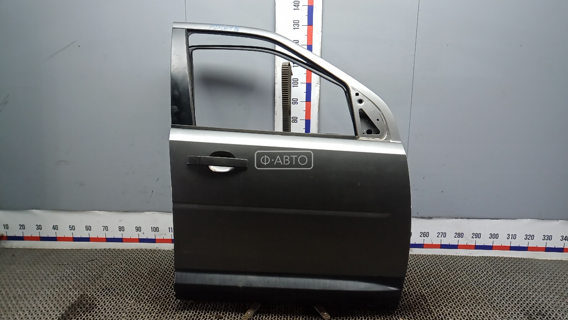 Дверь передняя правая