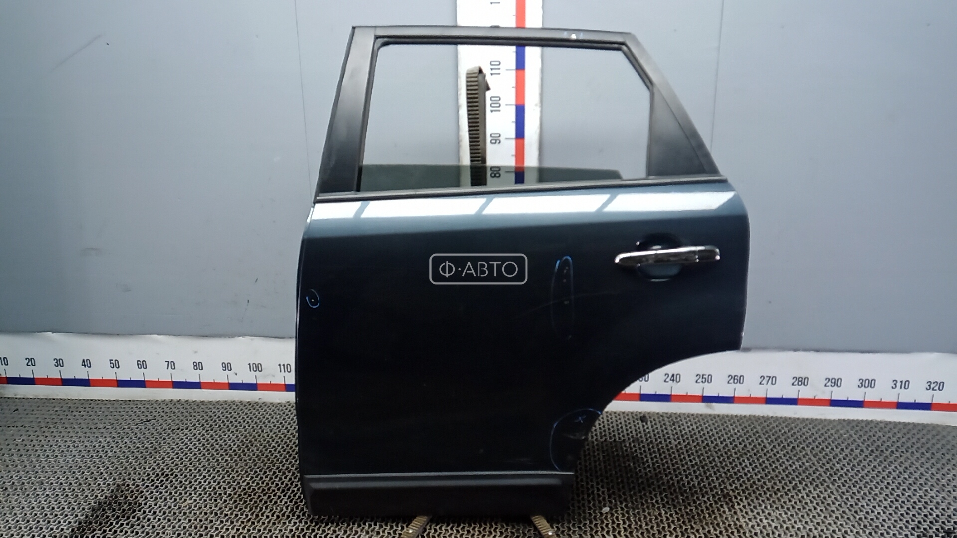 Дверь задняя левая