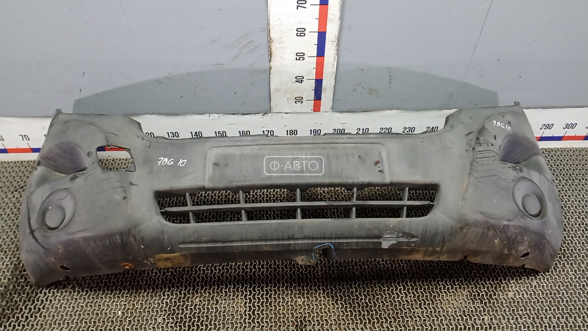 Бампер передний