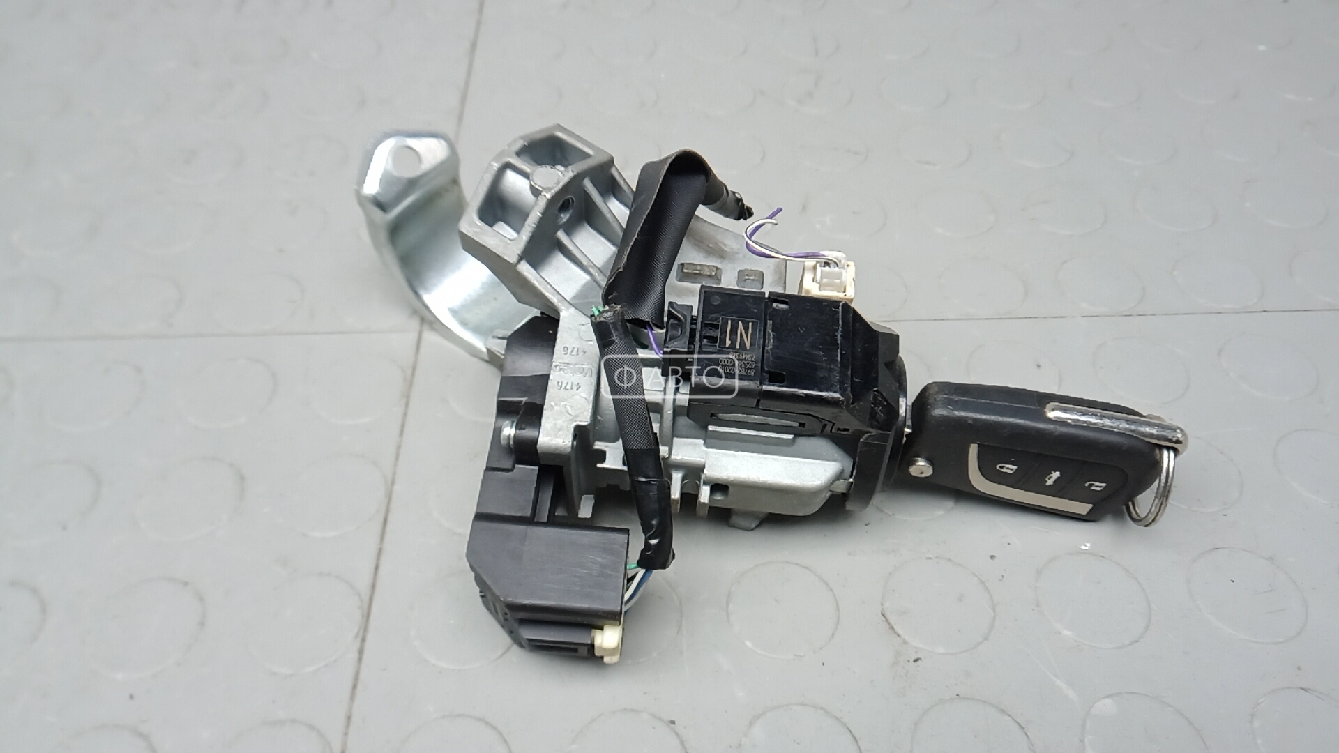 Замок зажигания