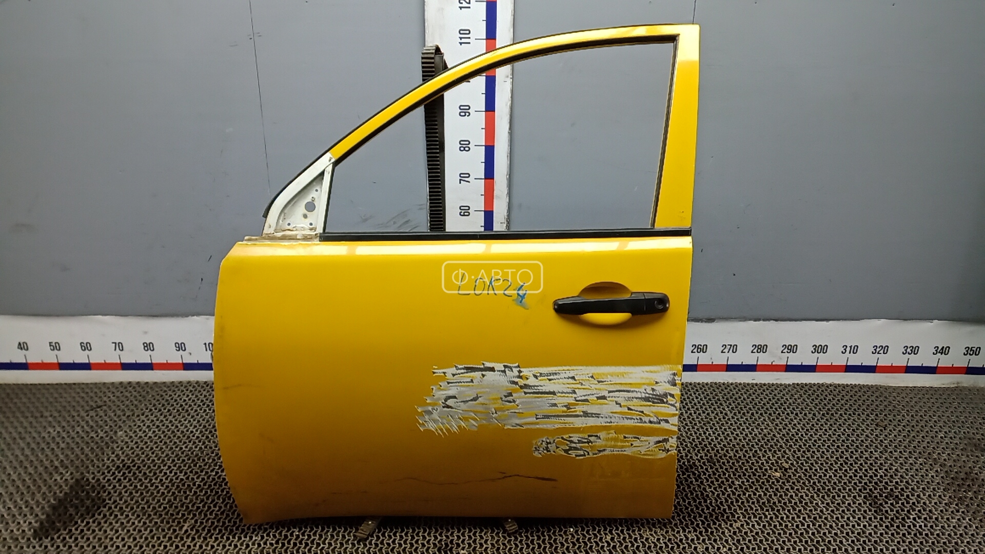 Дверь передняя левая