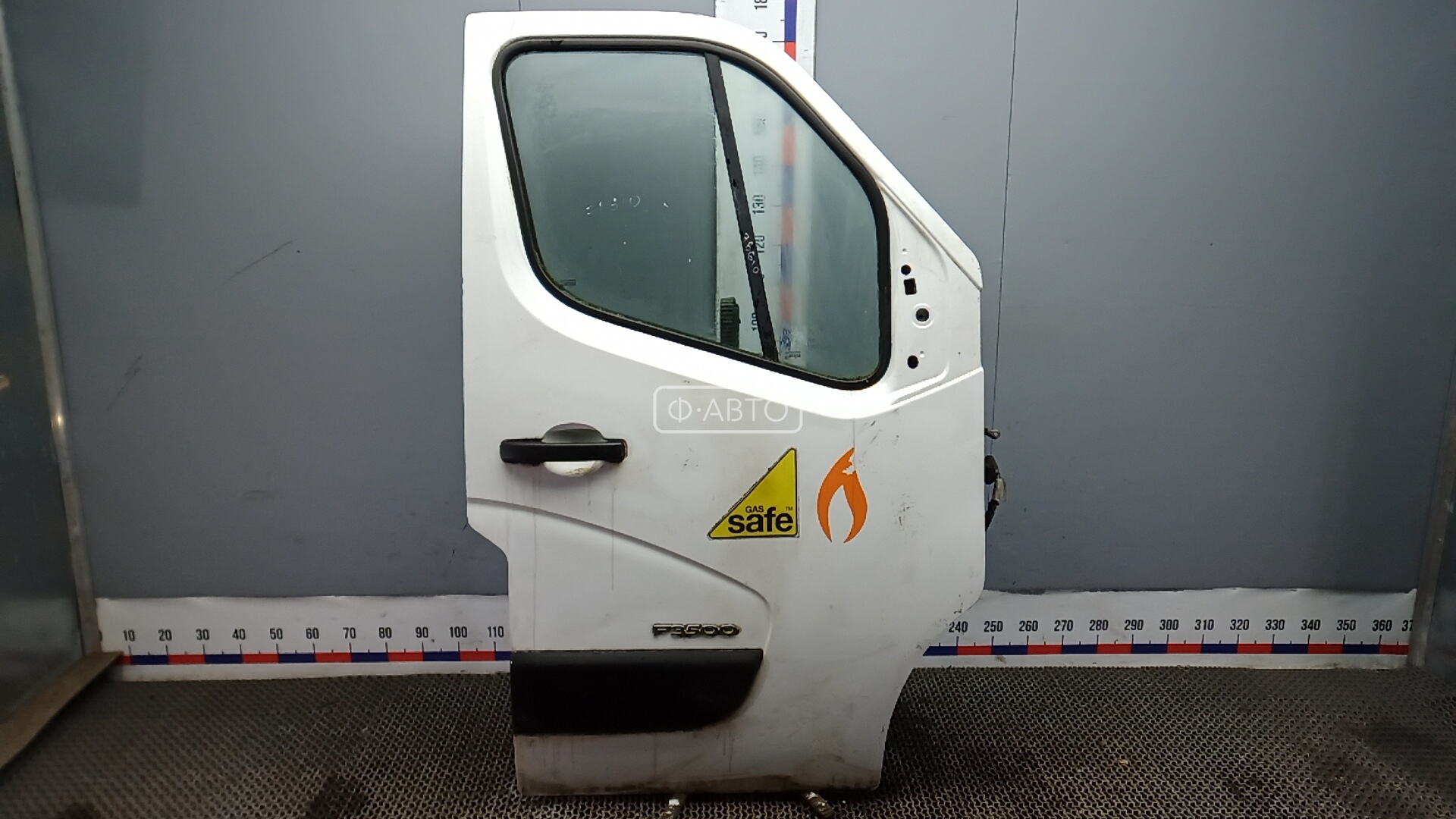 Дверь передняя правая