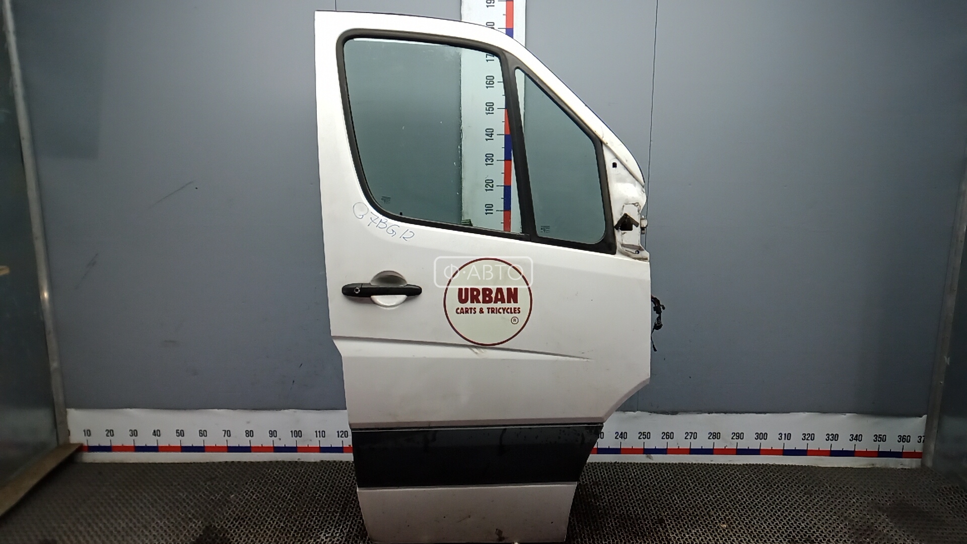 Дверь передняя правая