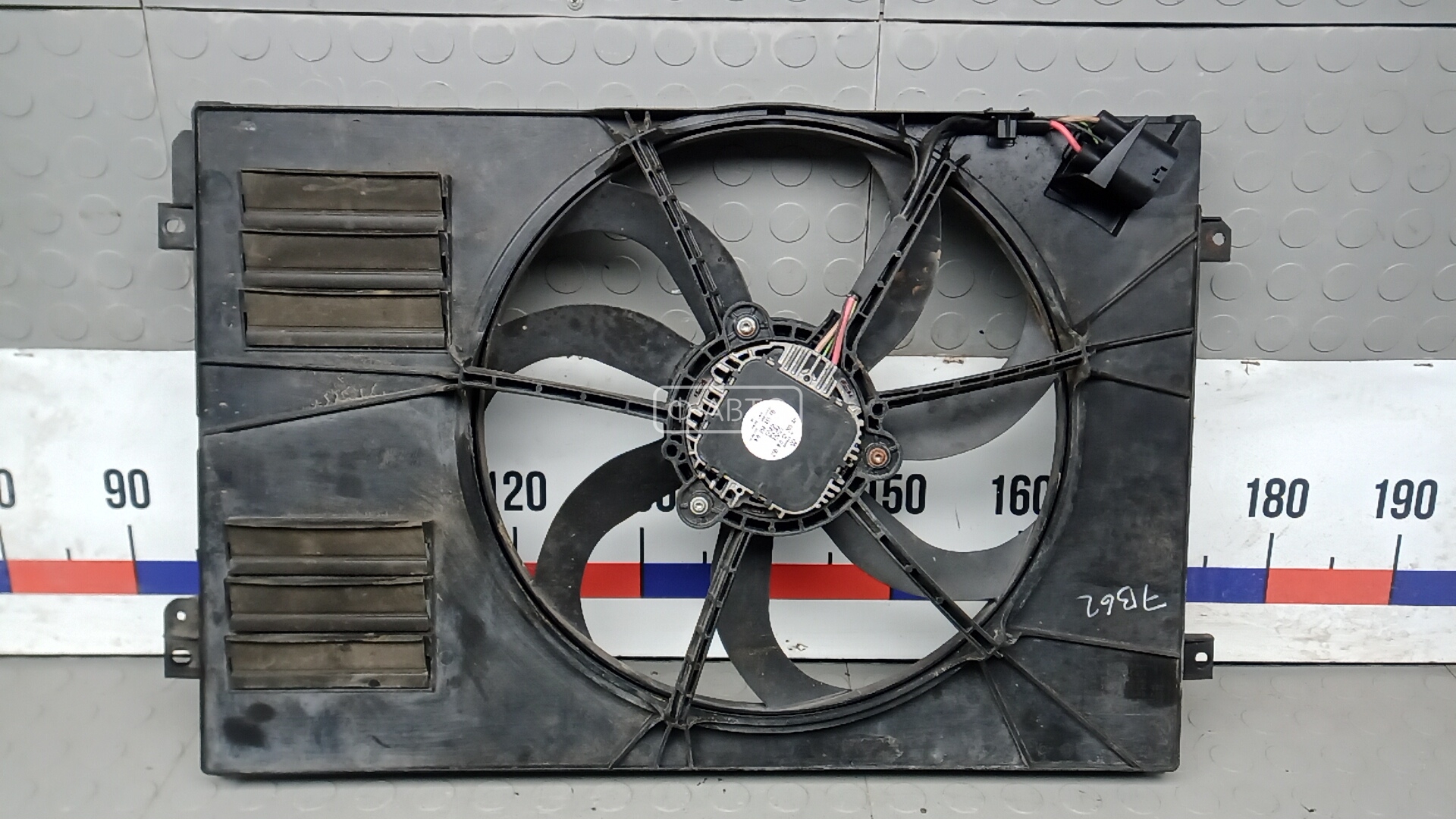 Вентилятор радиатора