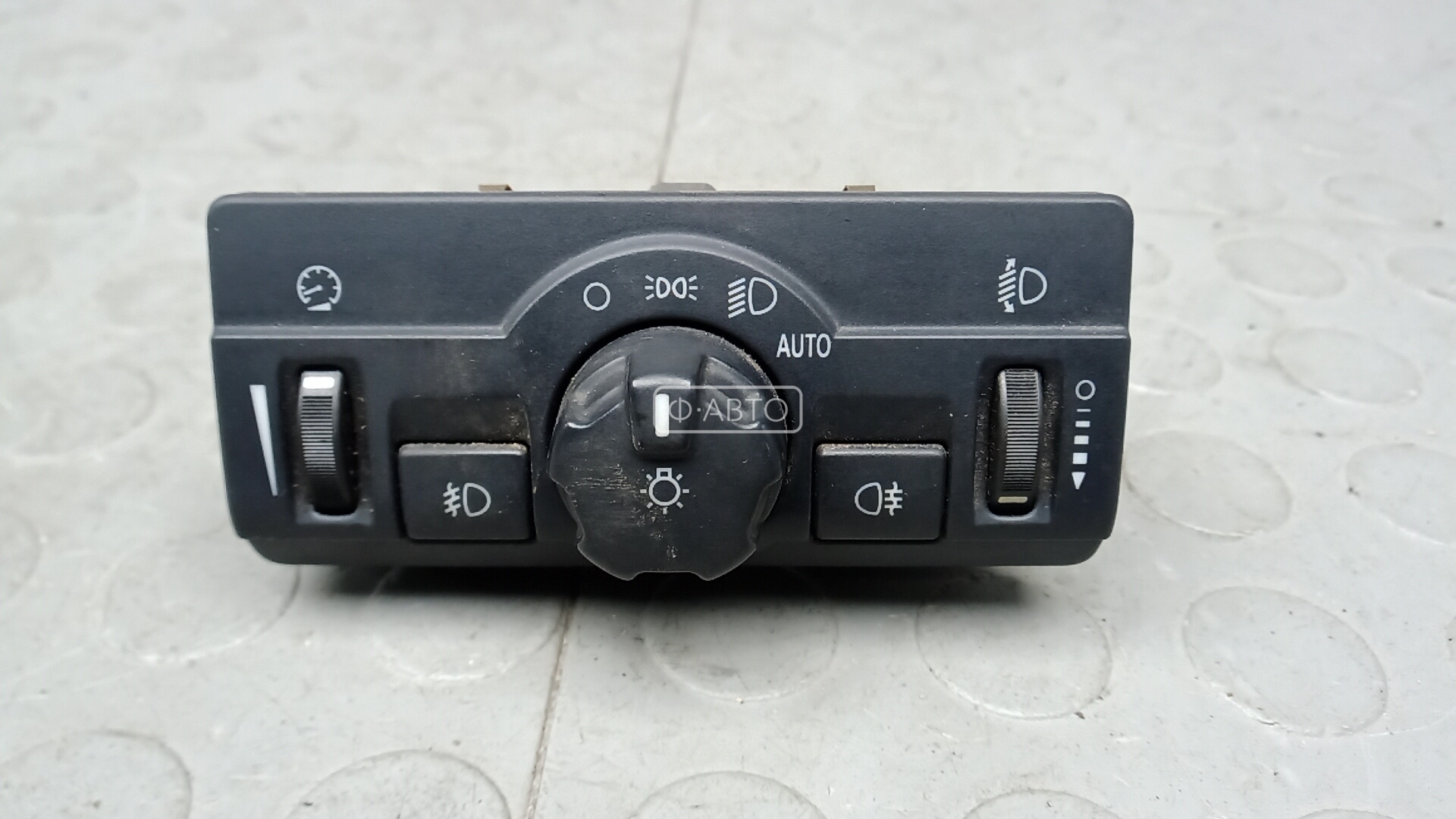 Переключатель света