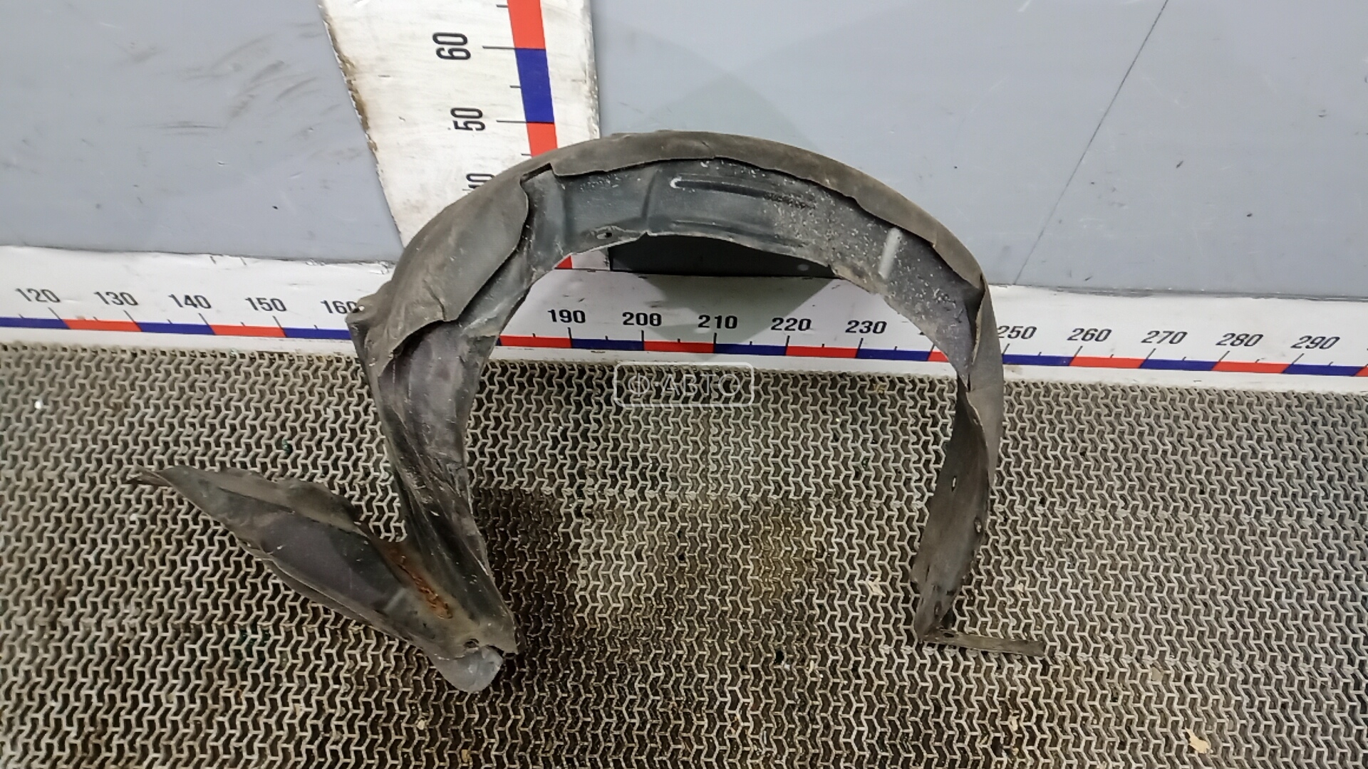 Защита арок (защита крыла, подкрылок) передняя левая