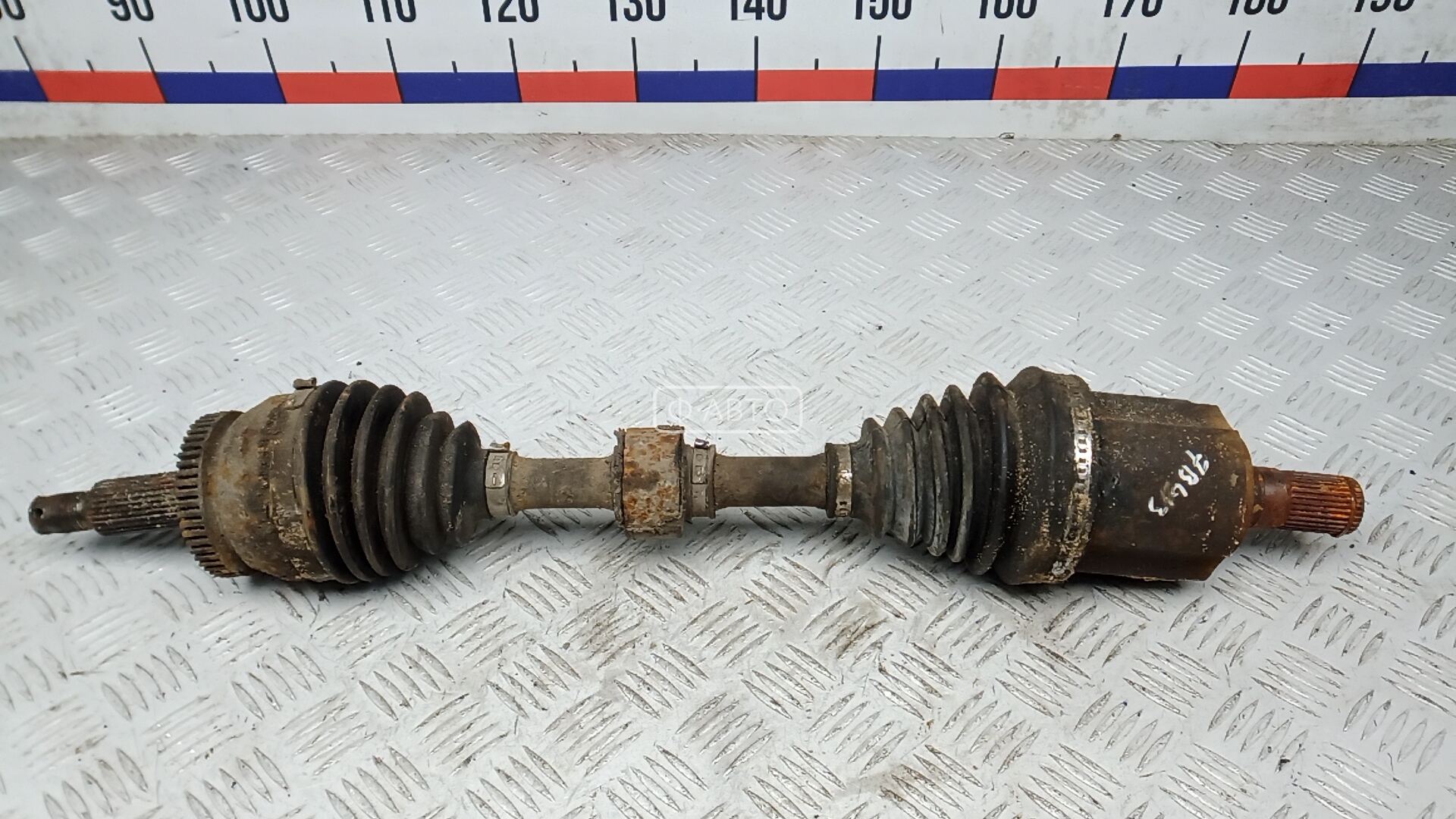 Привод передний левый