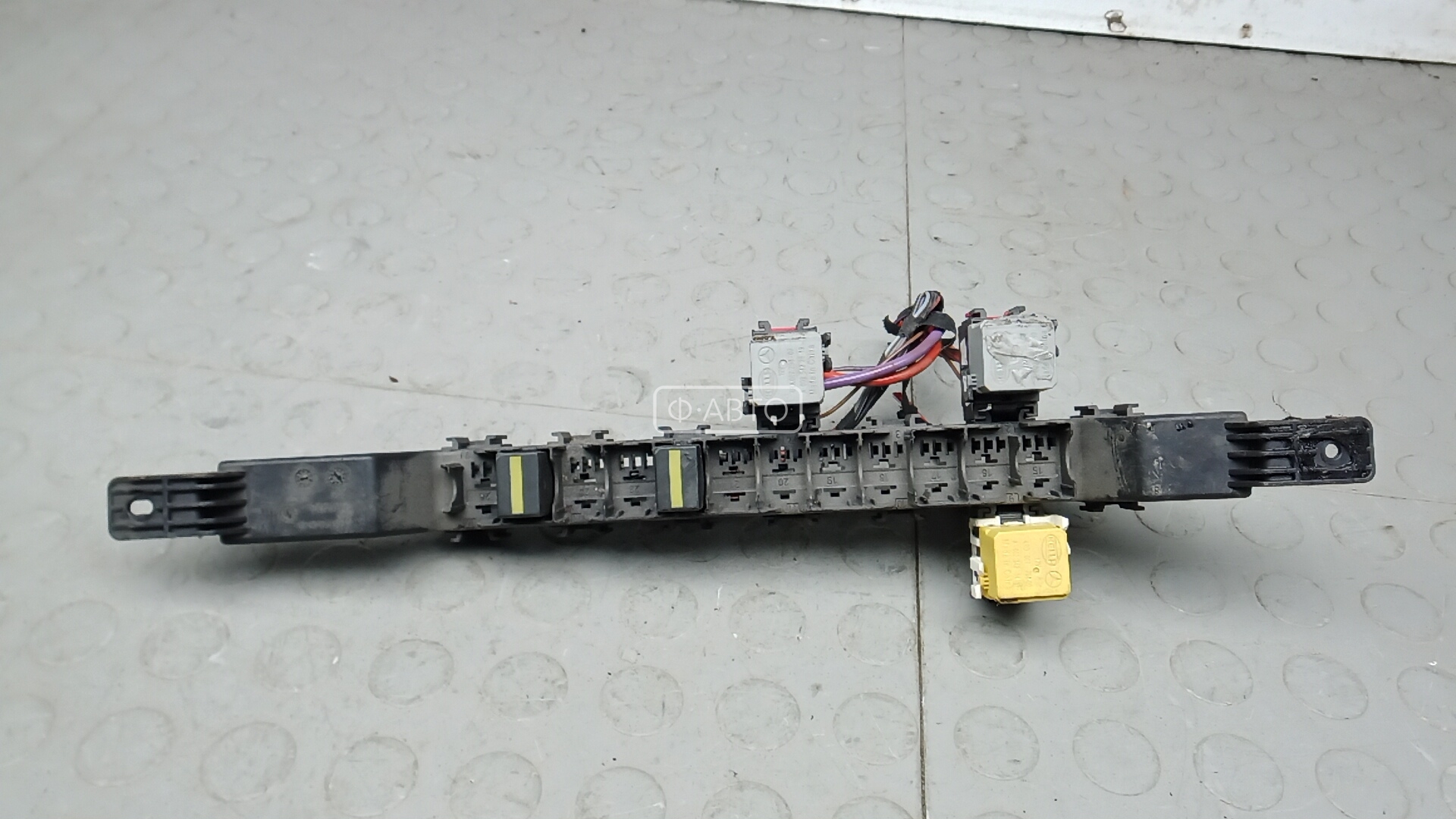 Блок предохранителей