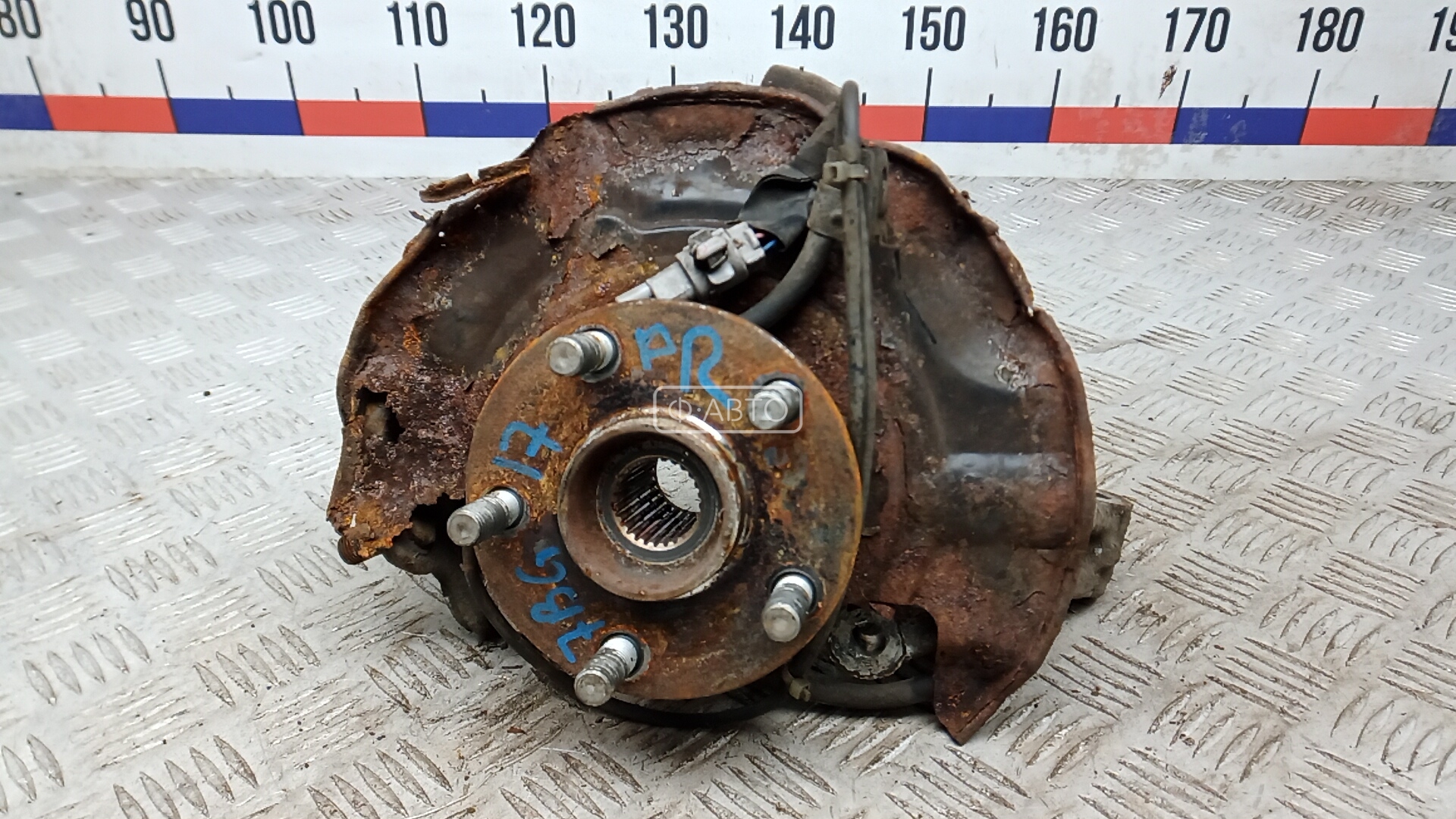 Ступица передняя правая