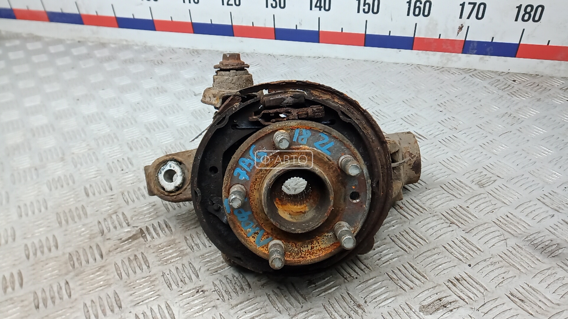 Ступица задняя левая