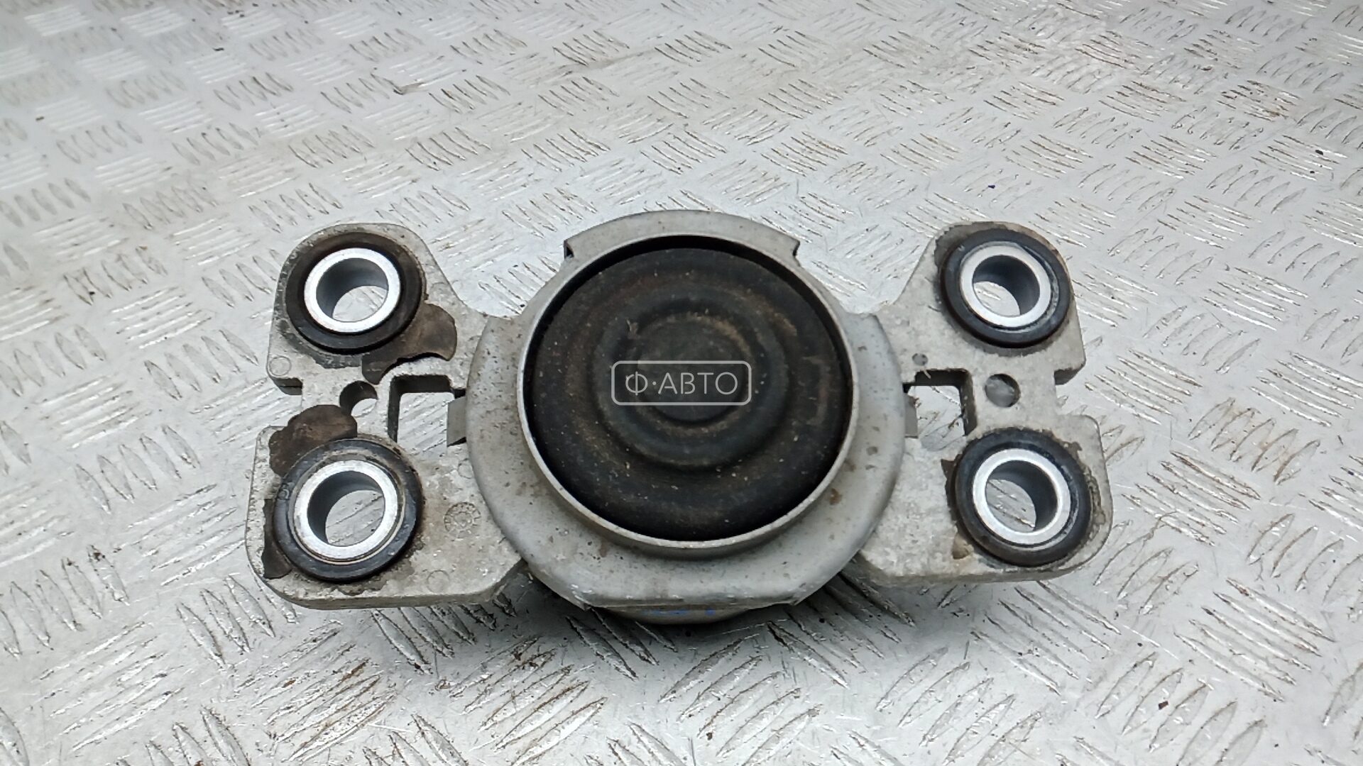 Подушка двигателя дизельная