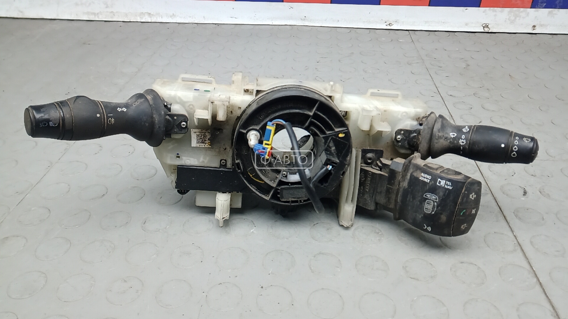 Переключатель поворотов и дворников (стрекоза)