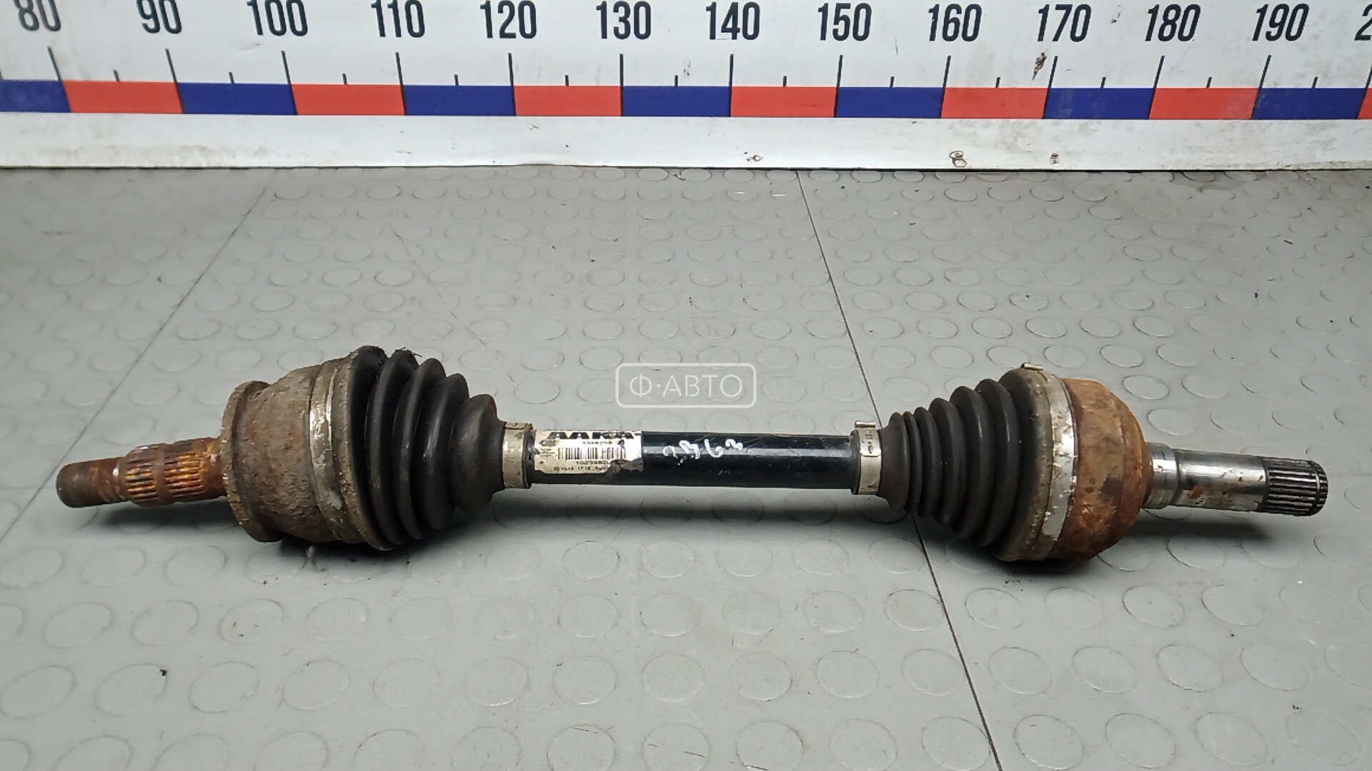 Привод передний правый