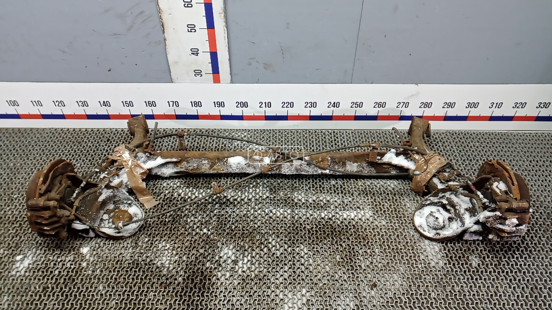 Балка задняя