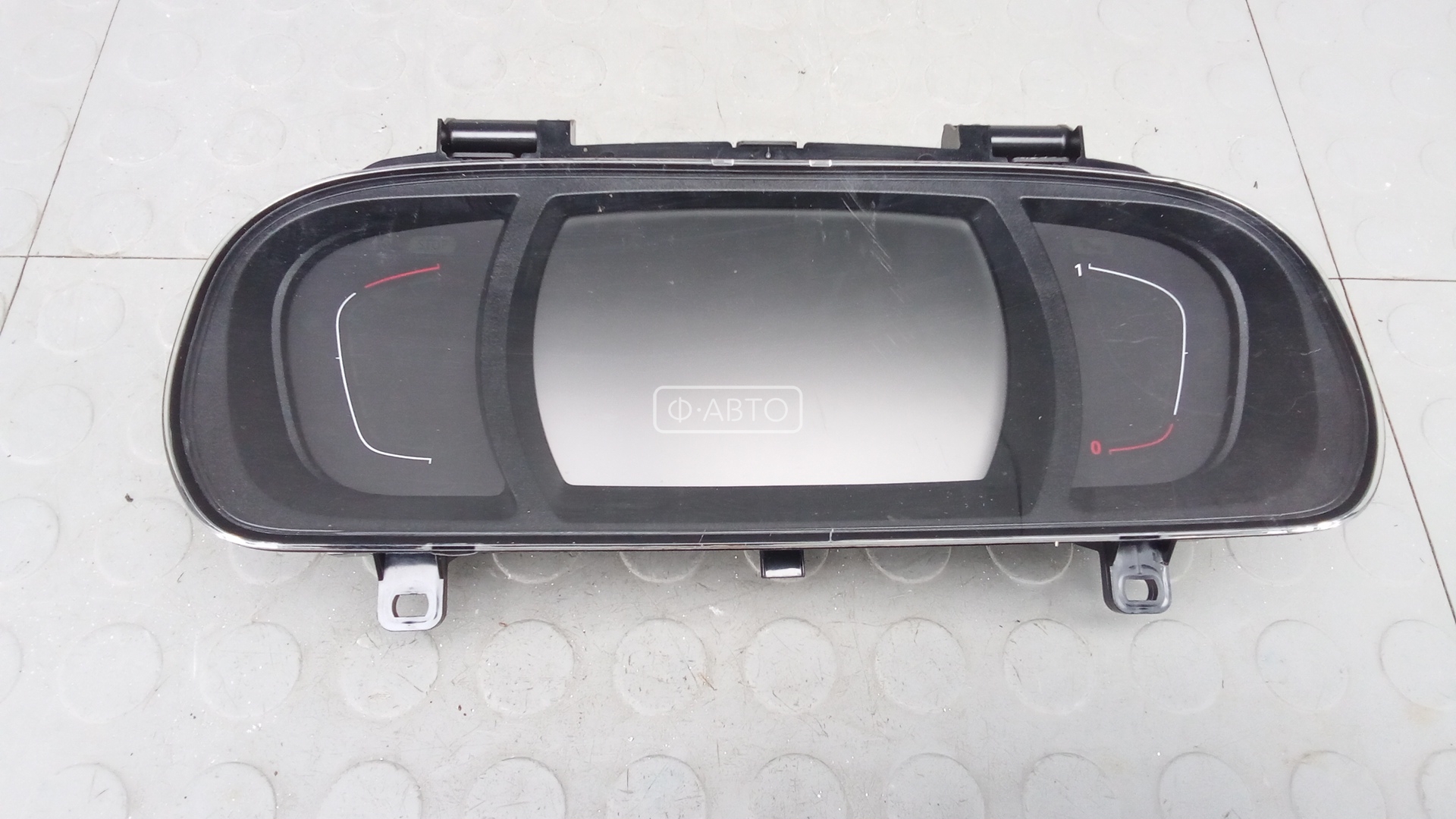 Щиток приборов