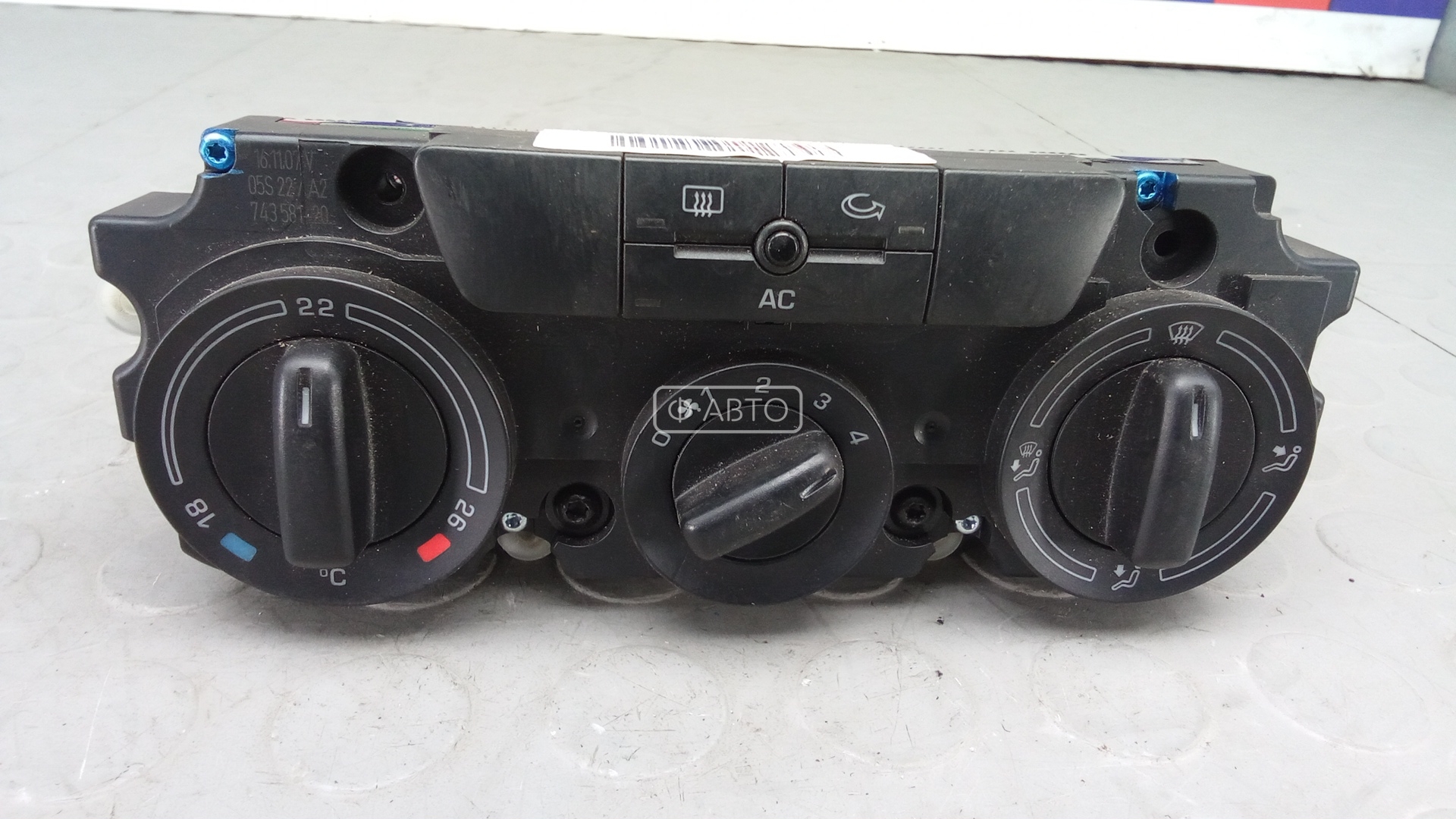 Блок управления печки и климат-контроля