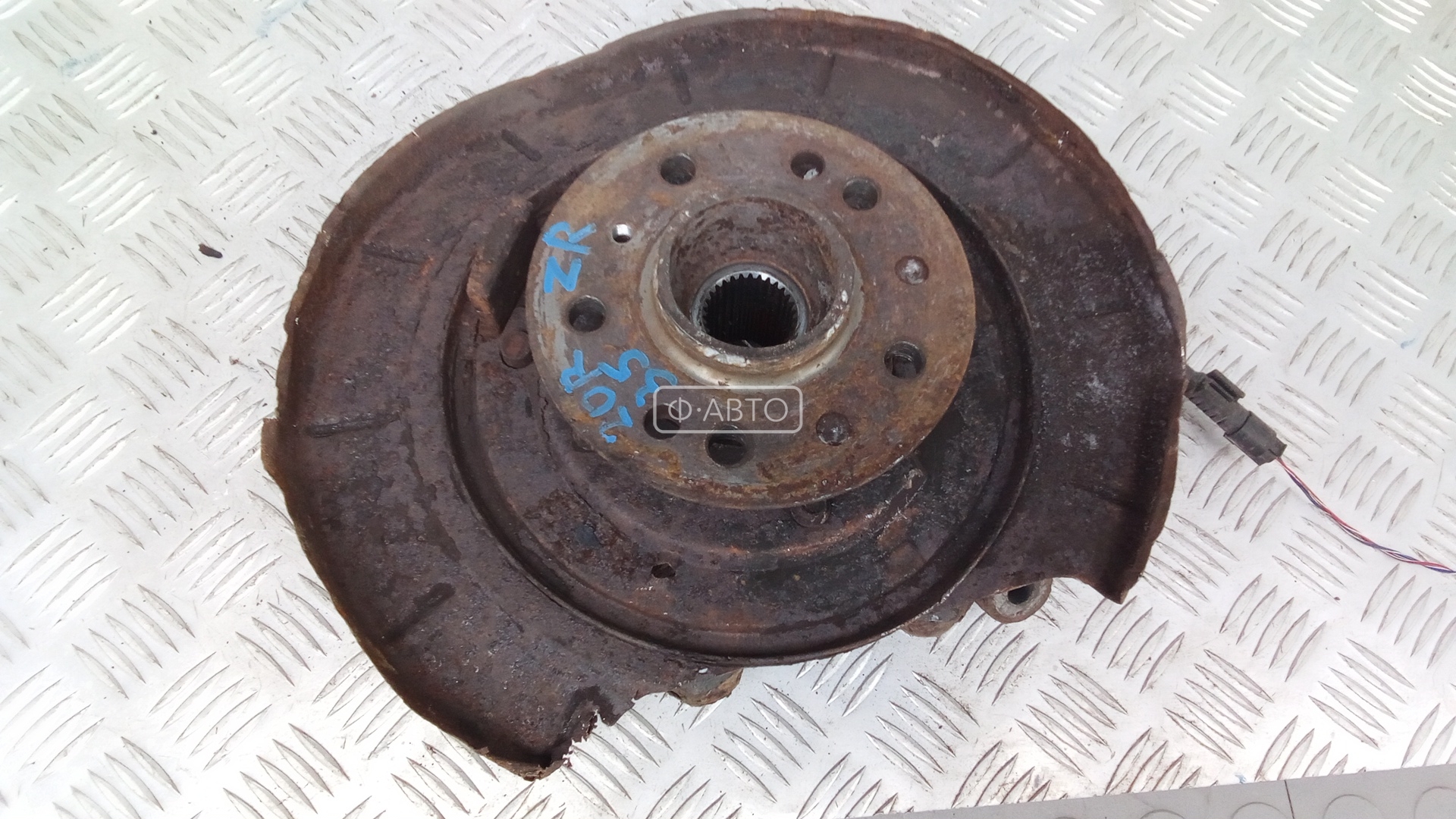 Ступица задняя правая