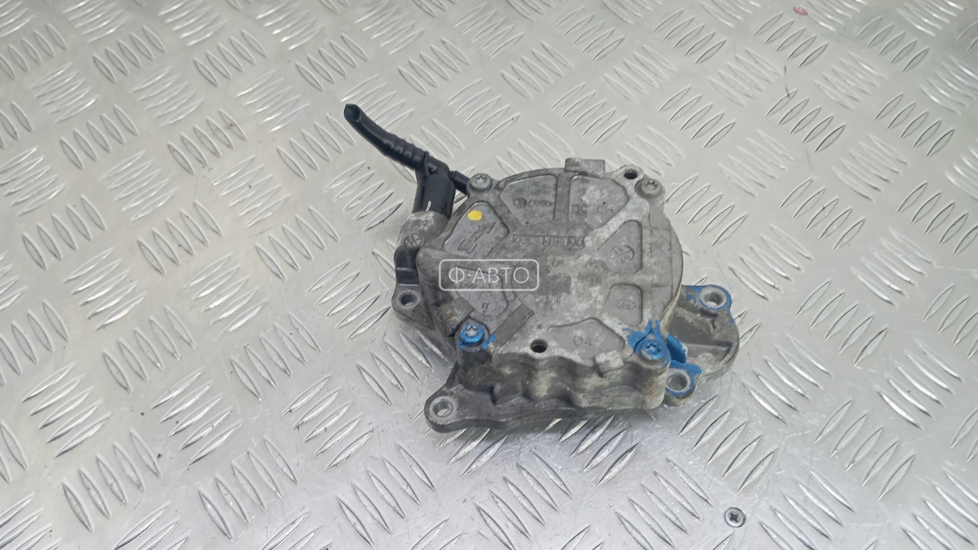 Насос вакуумный