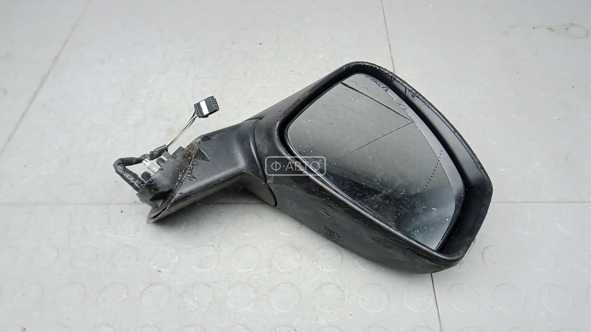 Зеркало наружное правое