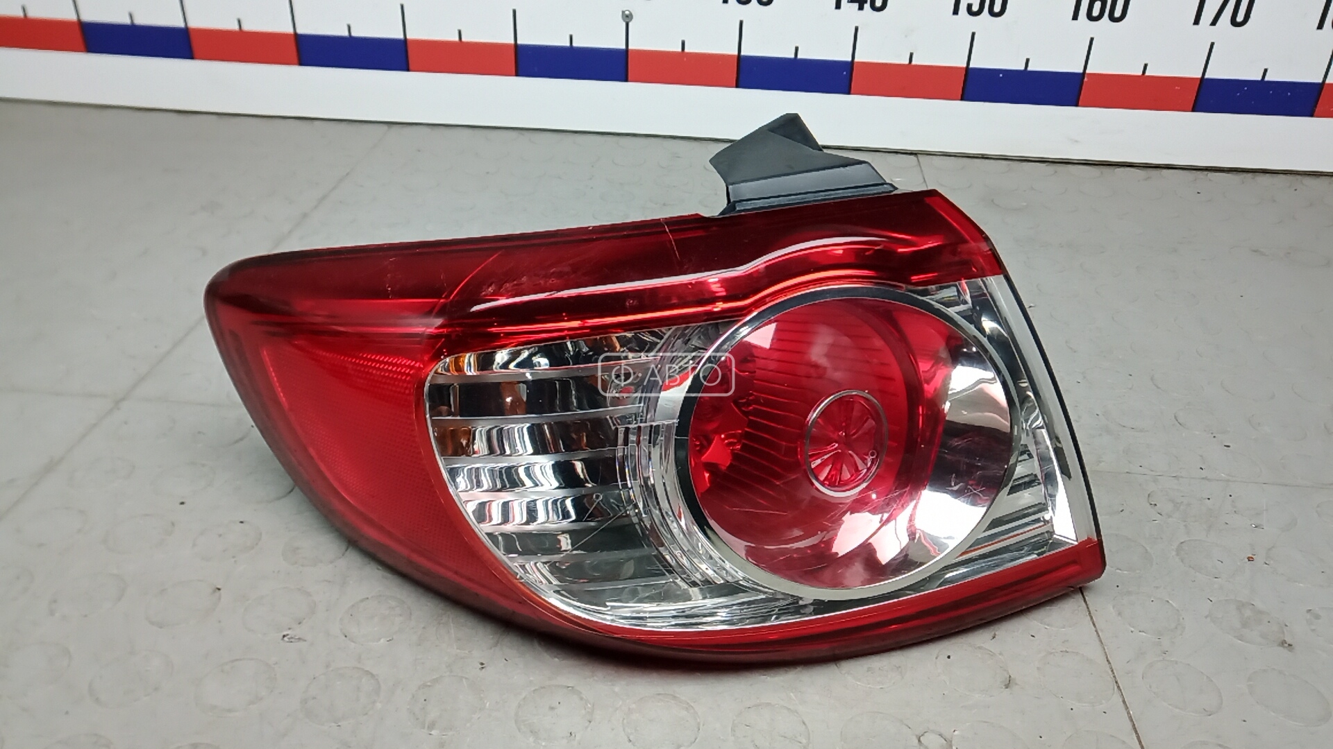 Фонарь задний левый