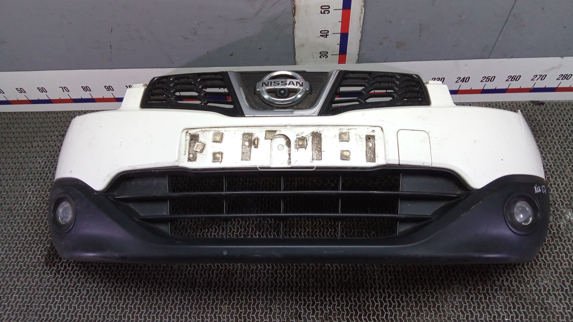 Бампер передний