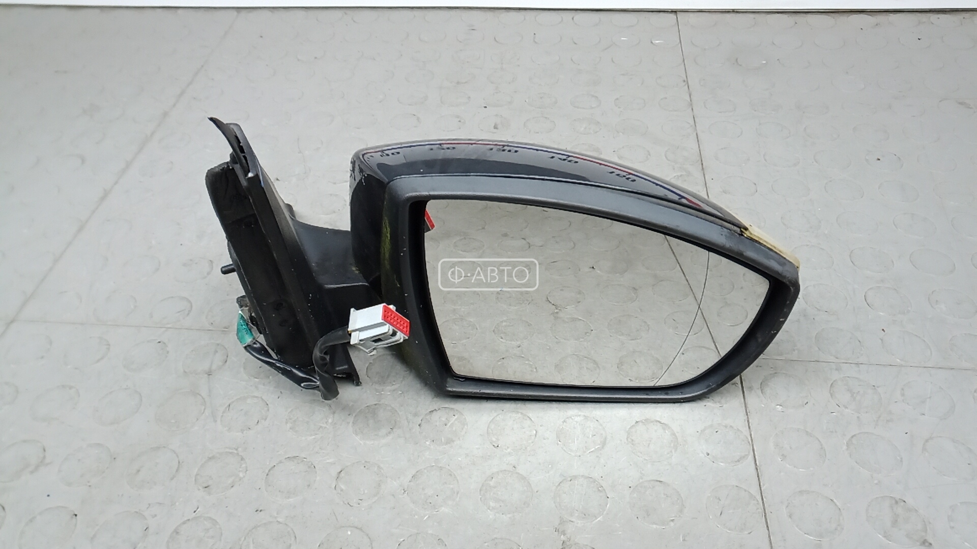 Зеркало наружное правое