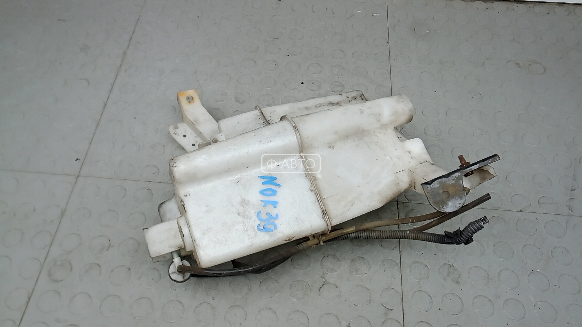 Бачок омывателя