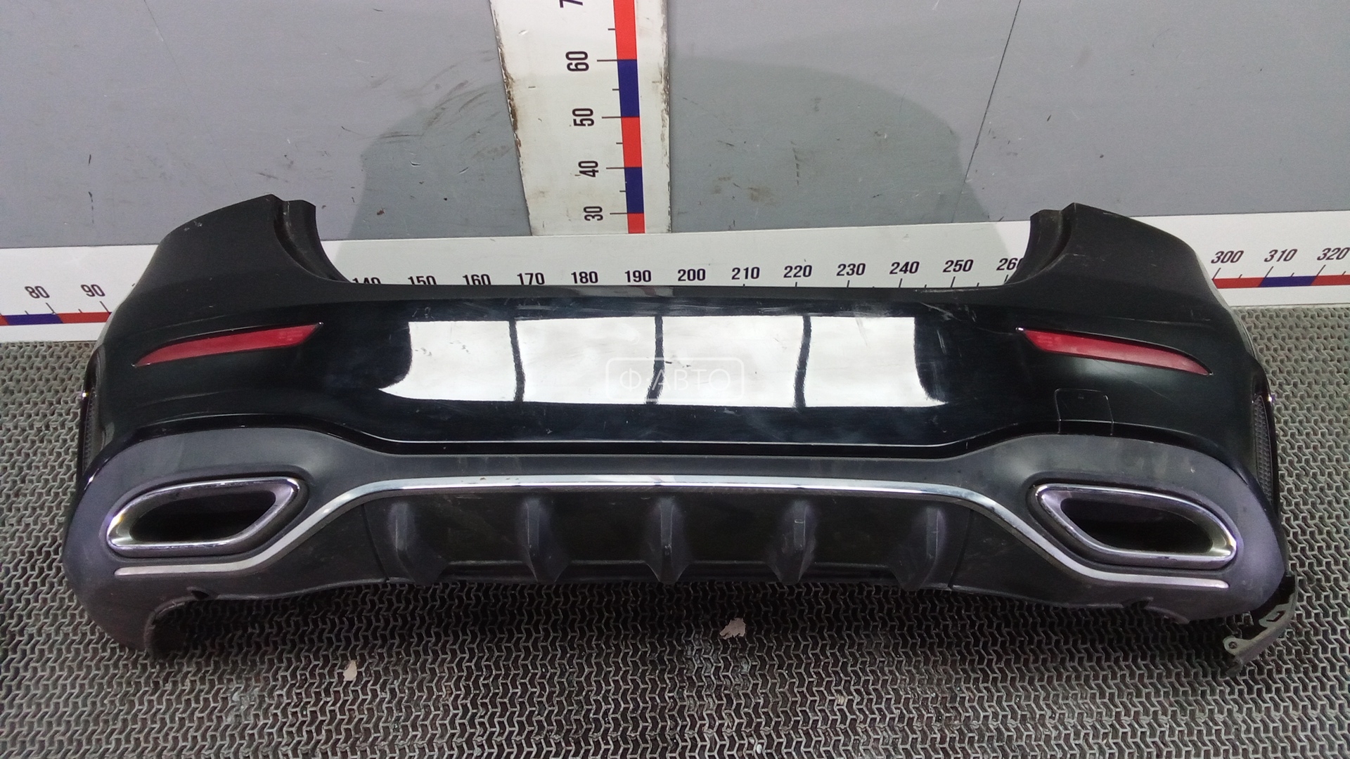 Бампер задний