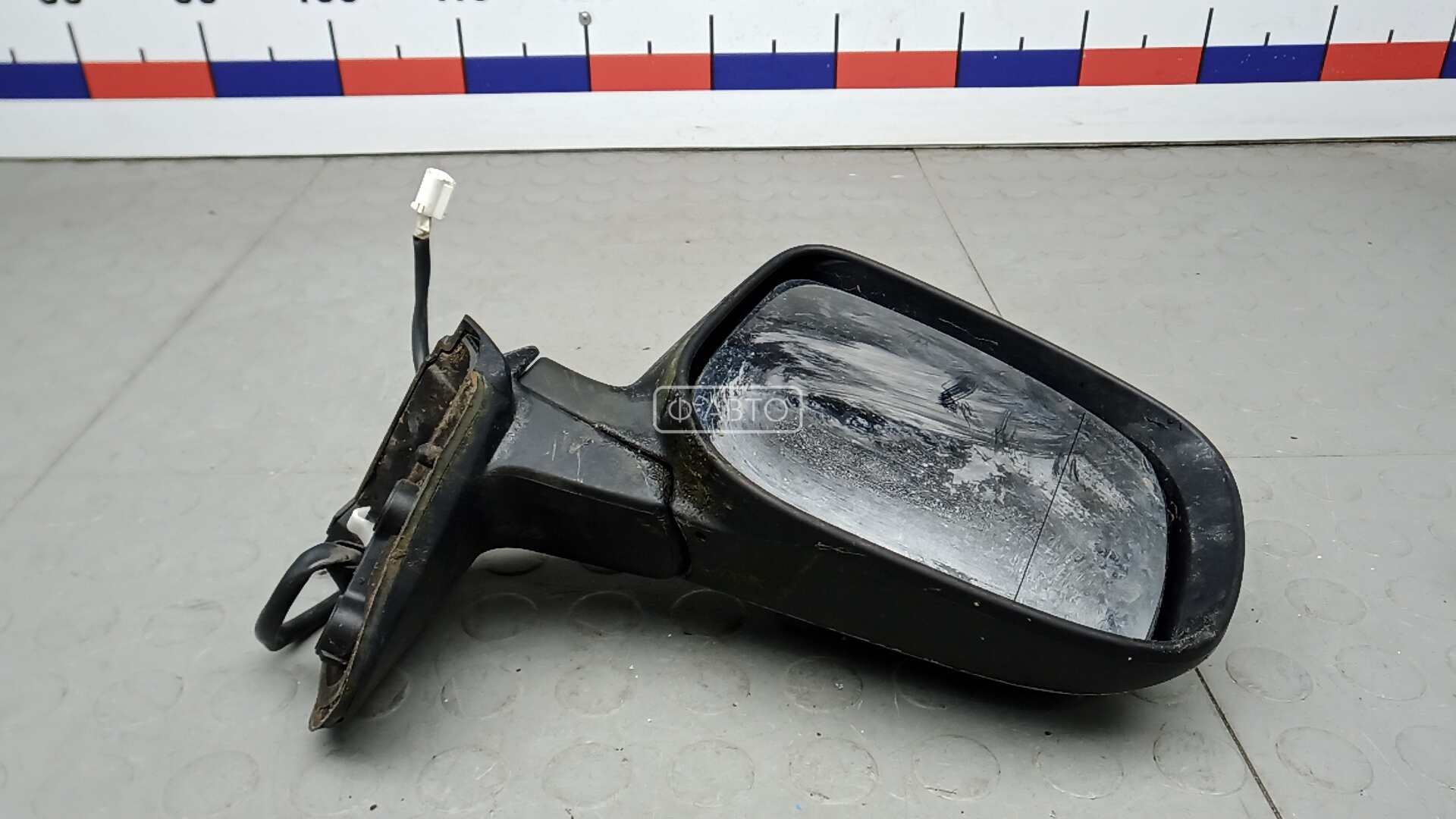 Зеркало наружное правое