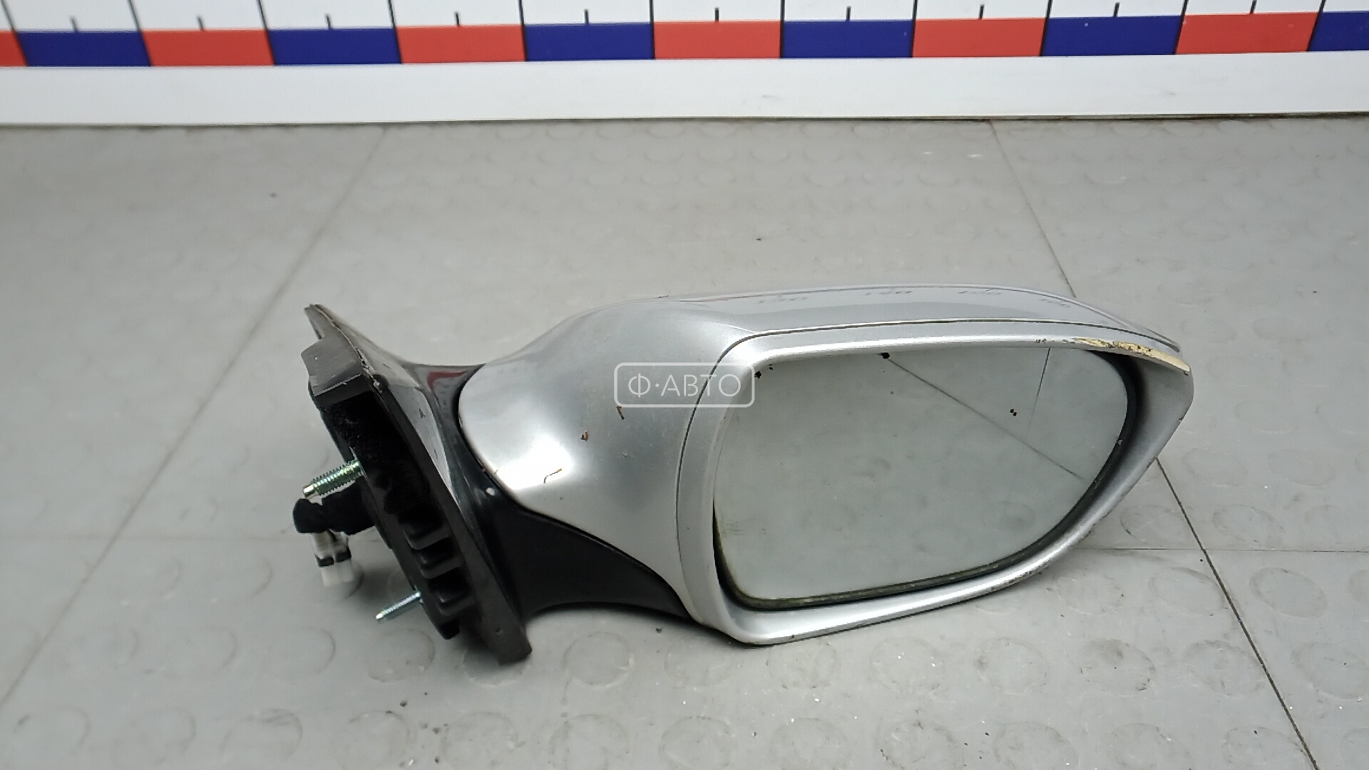 Зеркало наружное правое