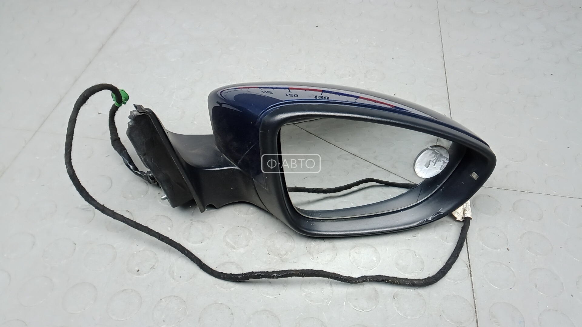 Зеркало наружное правое