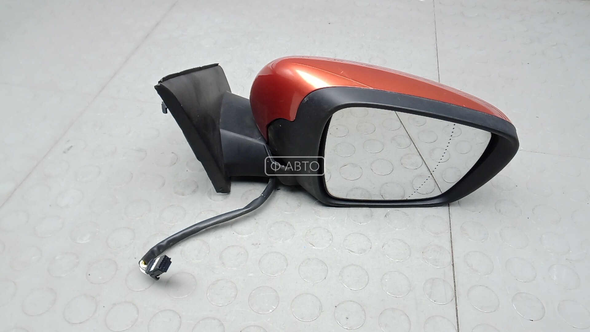 Зеркало наружное правое