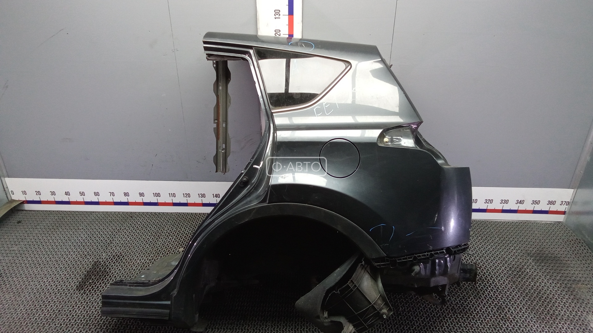 Крыло заднее левое