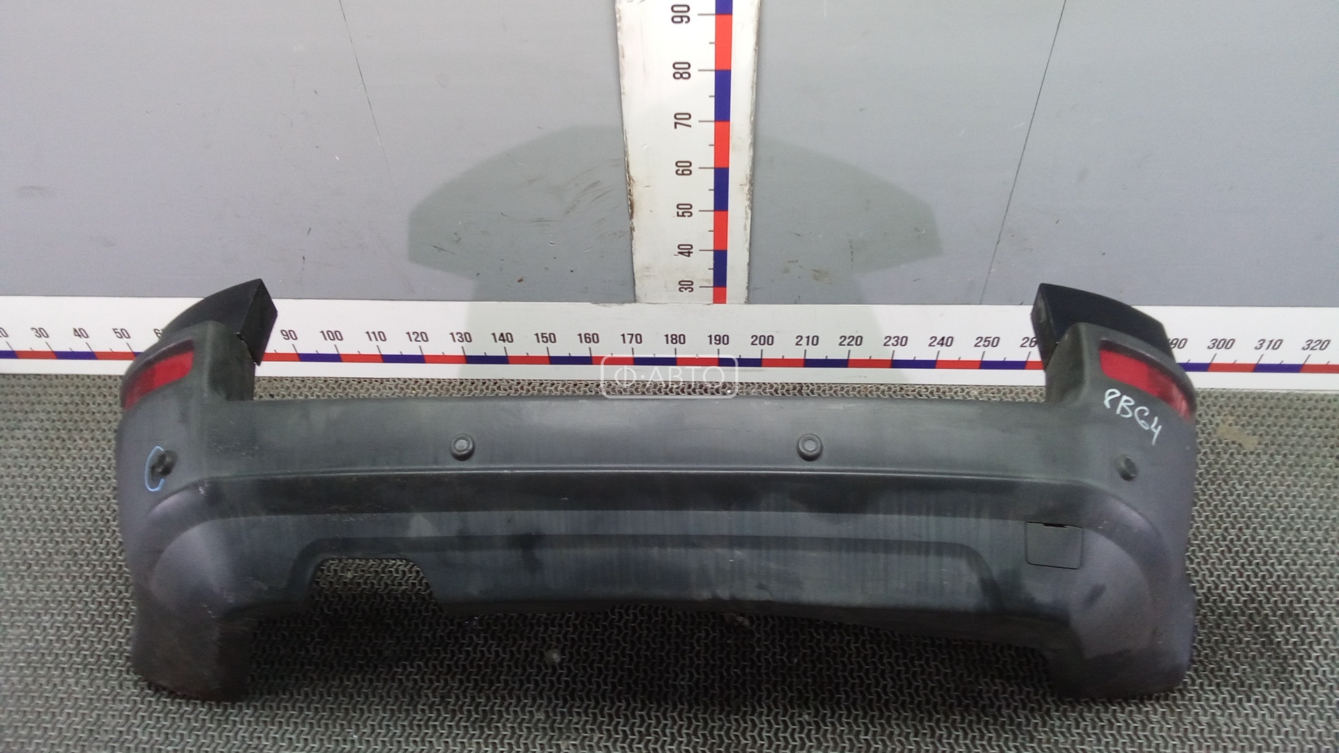 Бампер задний