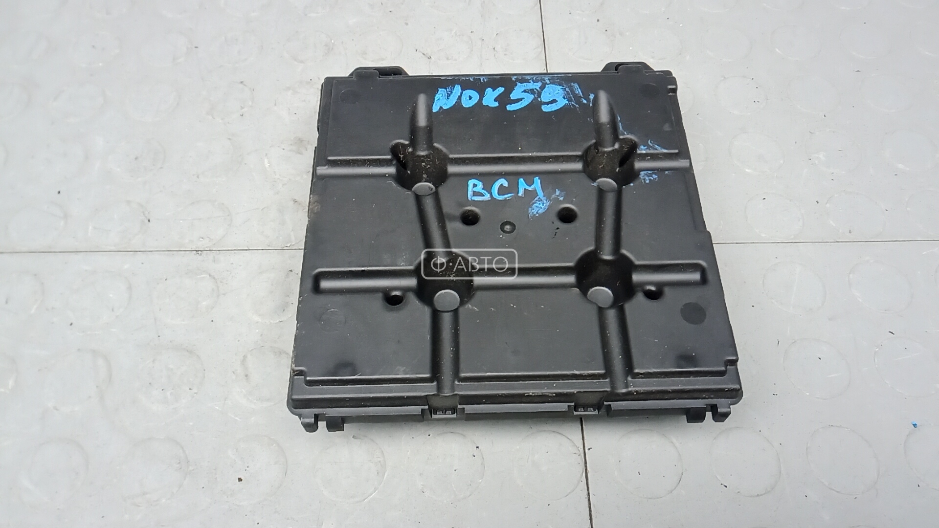 Блок бортовой сети (блок управления BCM)