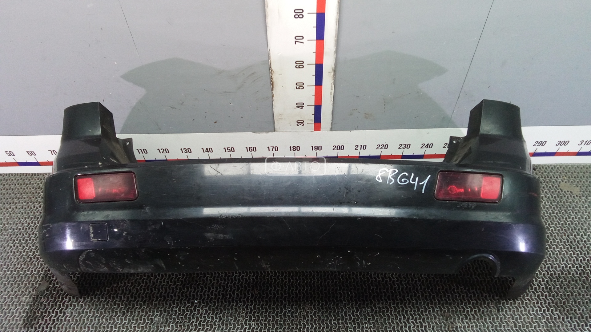 Бампер задний