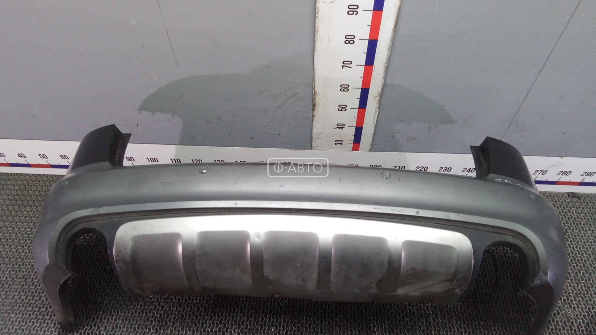 Бампер задний