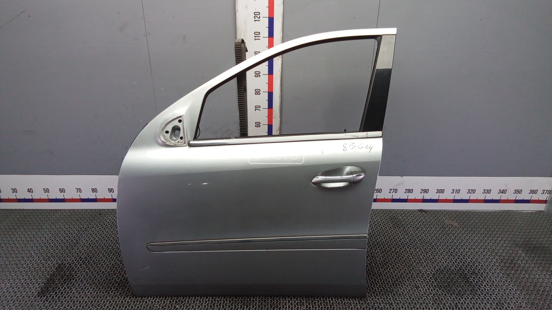 Дверь передняя левая