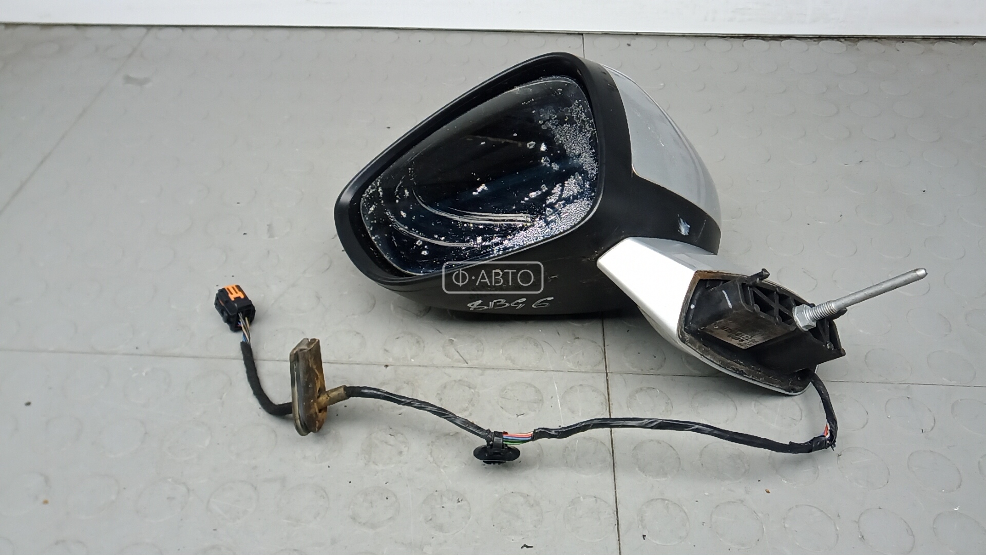 Зеркало наружное левое