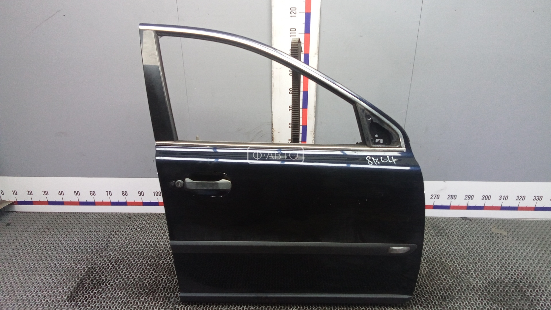 Дверь передняя правая