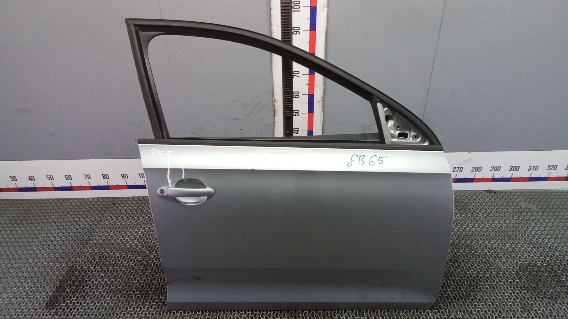 Дверь передняя правая