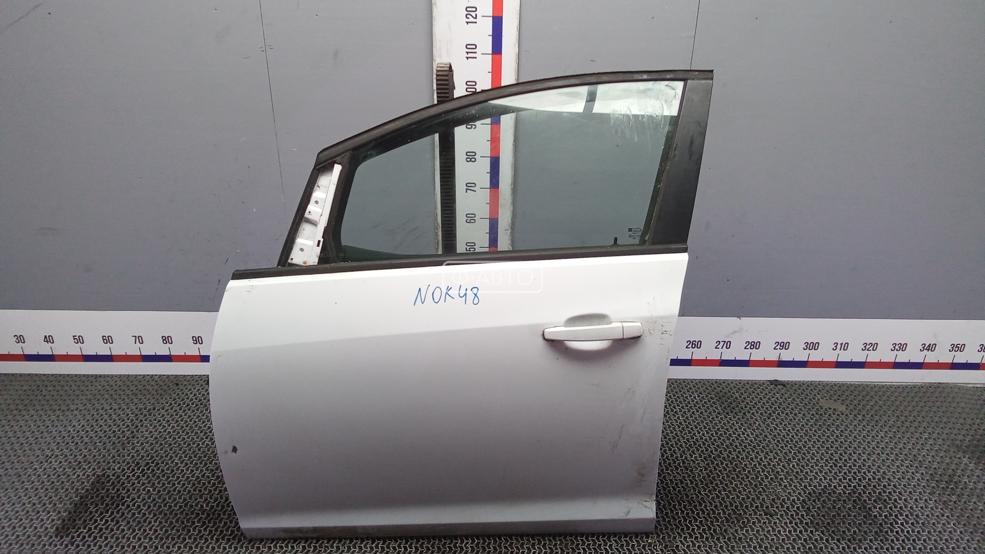 Дверь передняя левая